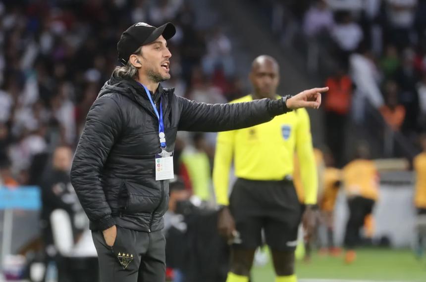 Luis Zubeldiacutea es el nuevo entrenador de Fluminense
