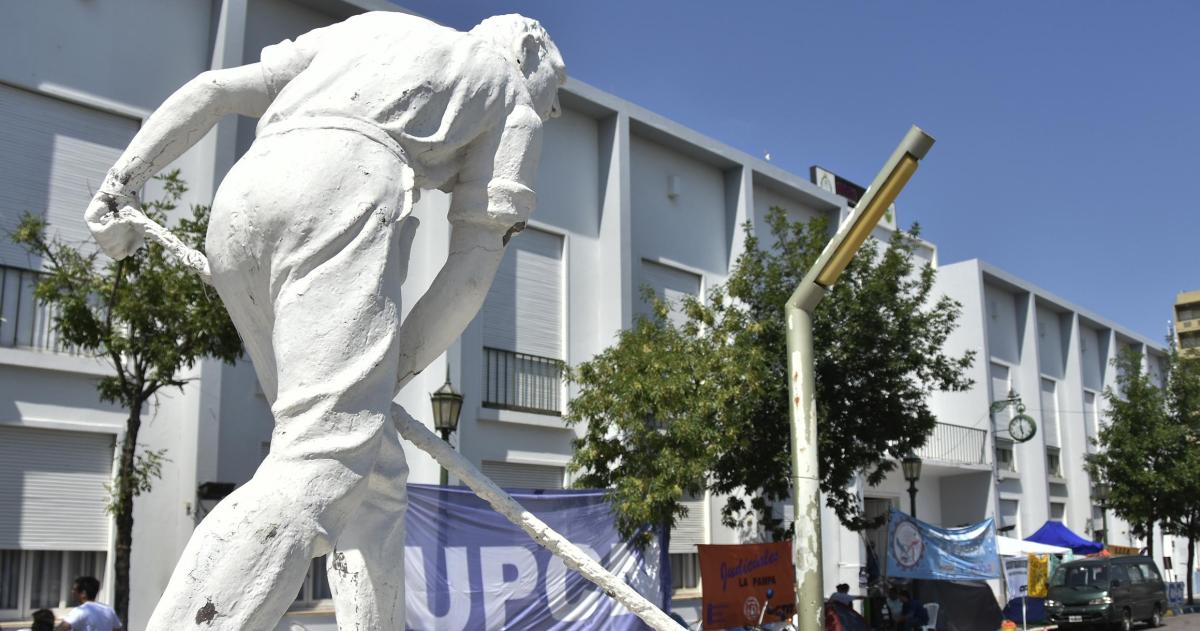Santa Rosa- el STJ rechazoacute la demanda de un empleado municipal