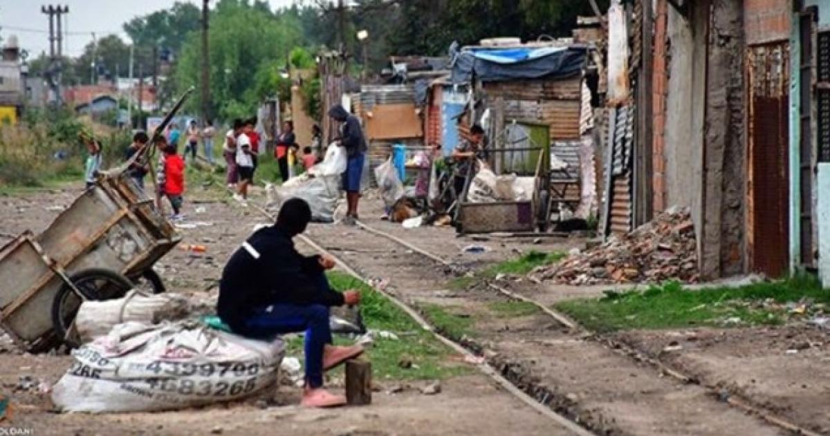 La pobreza fue del 316-en-porciento- en el primer semestre de 2025 y registroacute una significativa baja