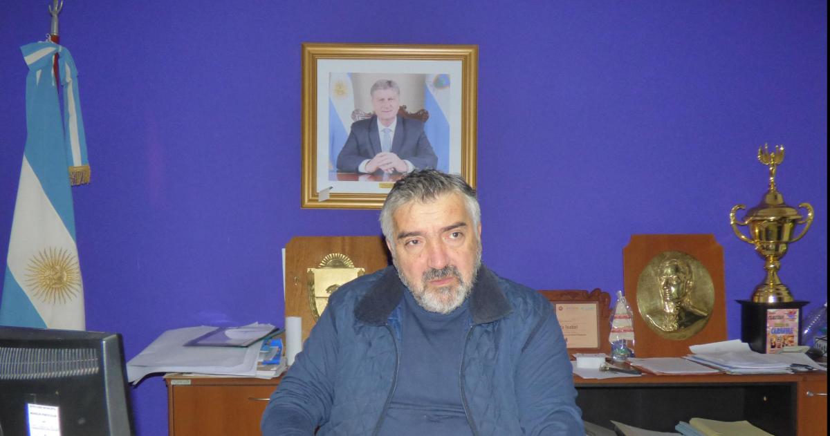 Una deuda desatoacute un enfrentamiento entre los concejales y el intendente de Santa Isabel