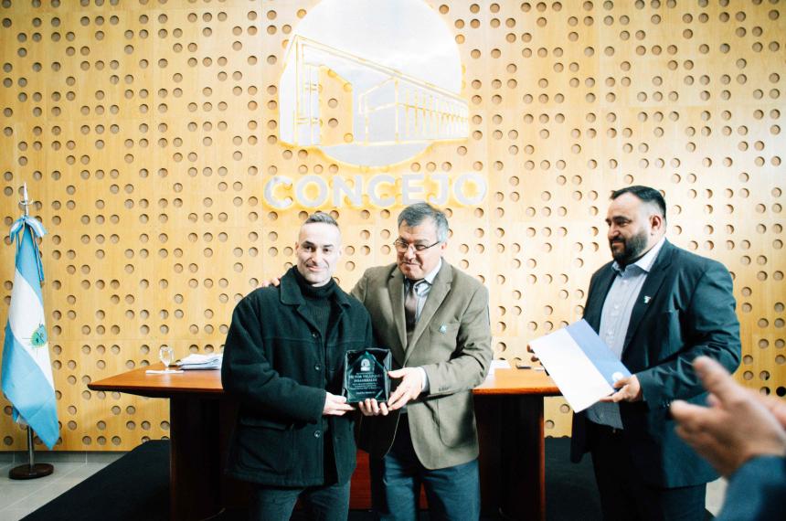 Pico- aprobaron aumento del 20-en-porciento- para taxis y remises
