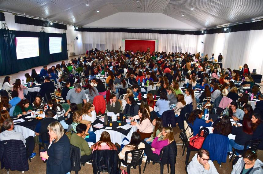 Encuentro de cierre de formacioacuten para docentes de apoyo a la inclusioacuten