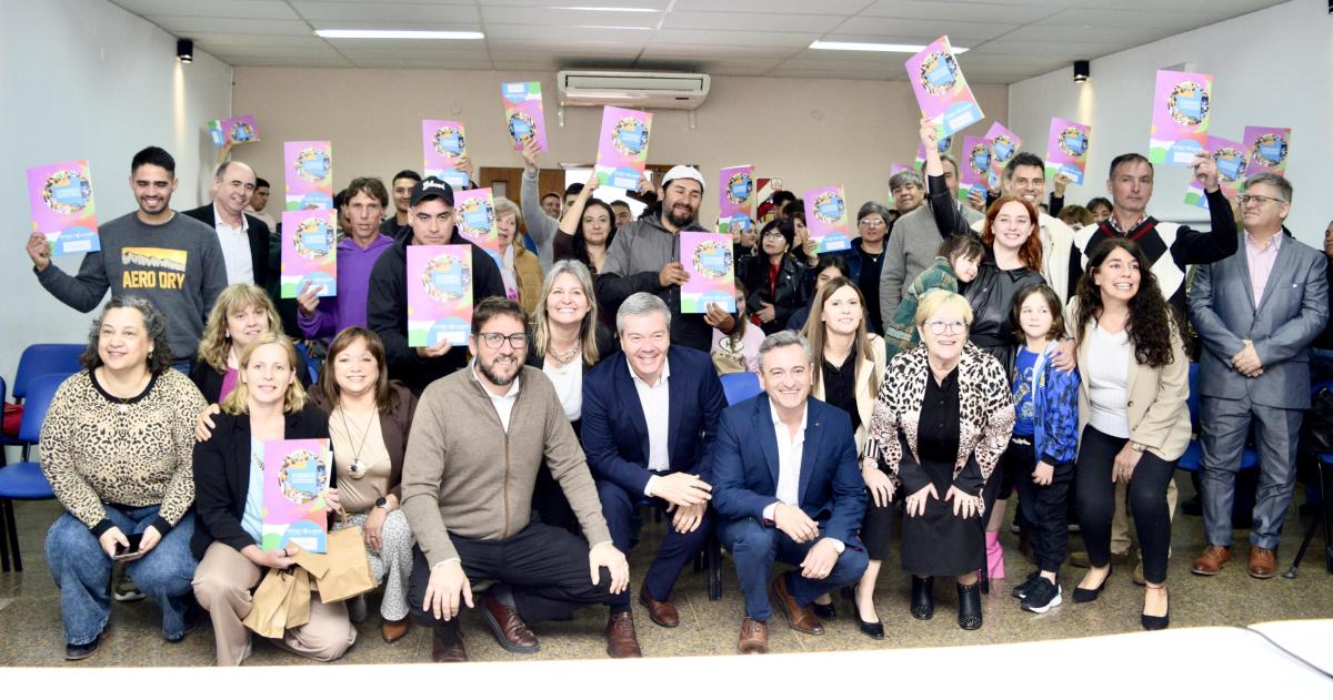 Entregaron aportes a emprendedores de Toay