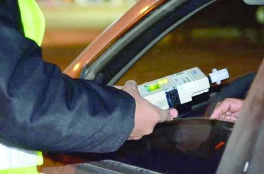 Detectan en Santa Rosa al cura de Rancul manejando alcoholizado