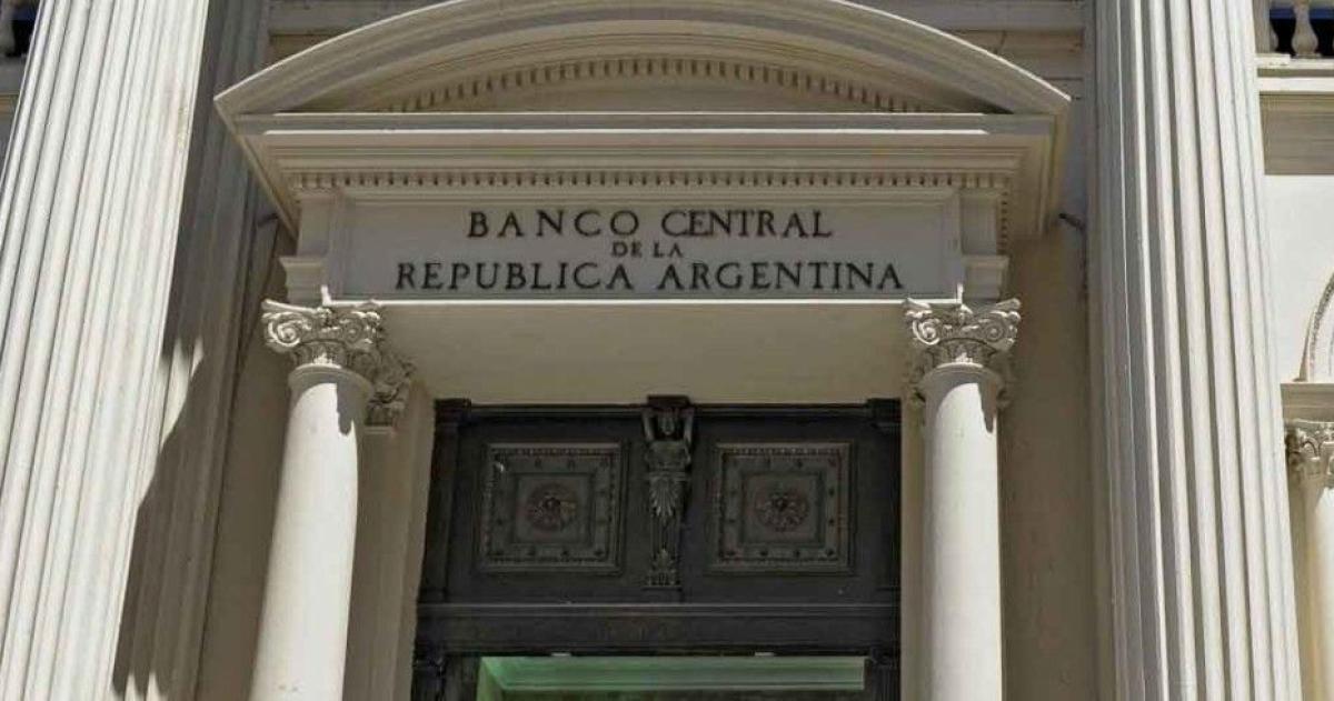 iquestEstabilidad o negocio- el pacto de Caputo con las agroexportadoras que privoacute al Estado de 1500 millones