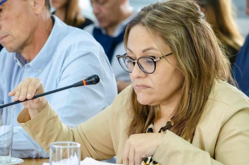 Cuadrado pidioacute mayor control sobre la deuda de las cooperativas con APE