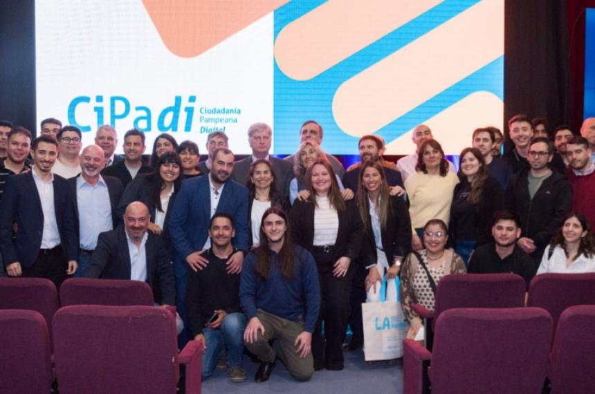 La Pampa lanzoacute una plataforma digital para centralizar traacutemites y documentos