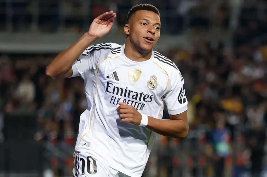 Real Madrid goleoacute al Kairat por la Champions League