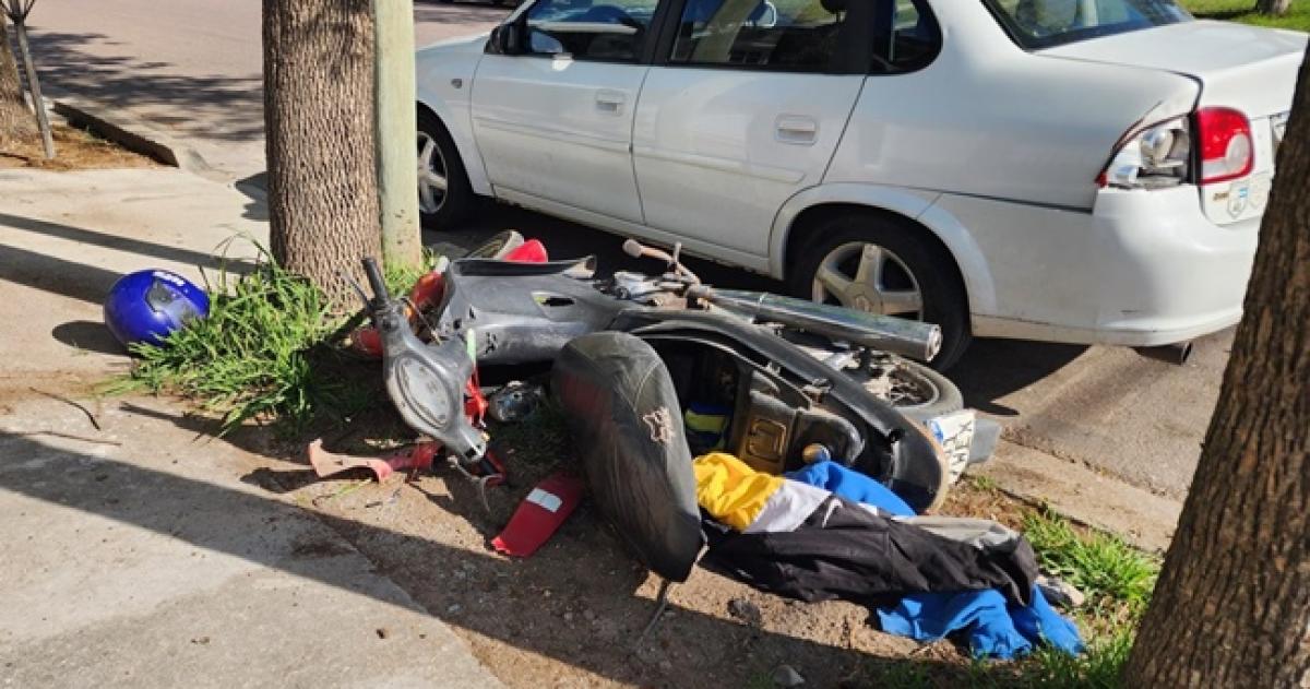 Automovilista embistioacute a una moto en Pico y se dio a la fuga 