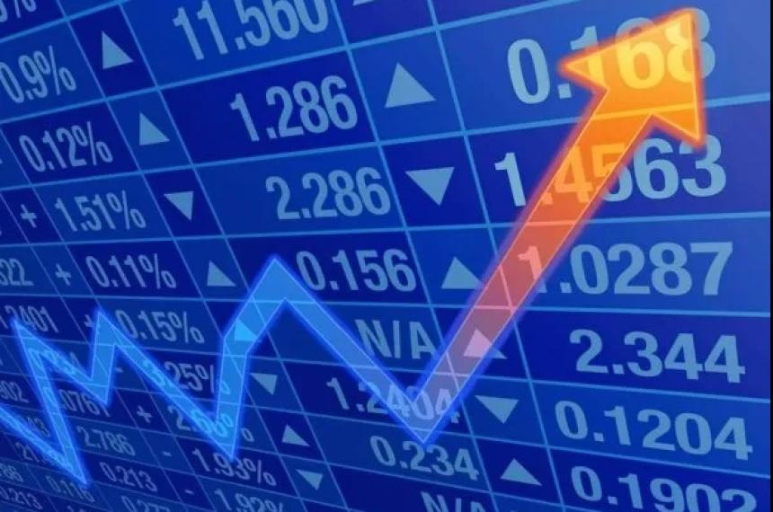 Riesgo paiacutes- la Argentina volvioacute a superar los 1200 puntos y alcanzoacute su nivel maacutes alto en 2025