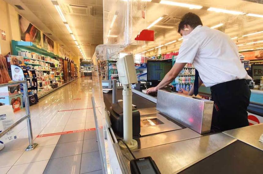 Empleados de Comercio- cuaacutento cobraraacuten en octubre 2025 tras el aumento de la paritaria