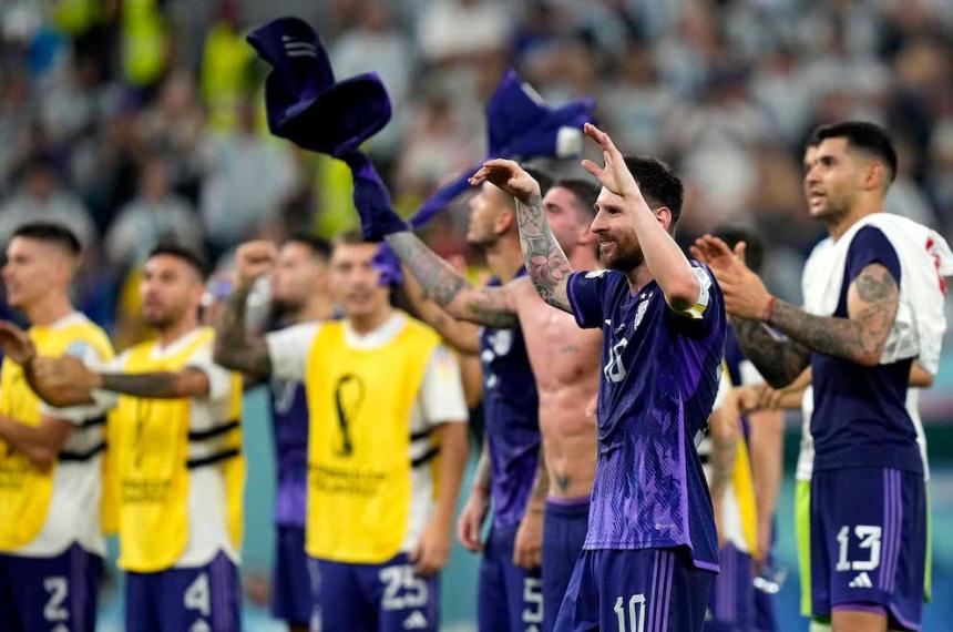 Se filtroacute la camiseta suplente que Argentina usariacutea en el Mundial 2026