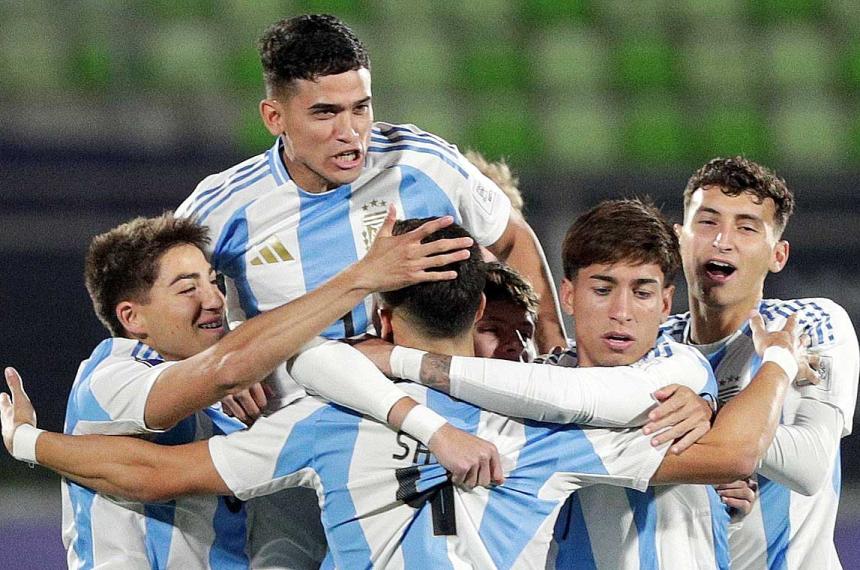 La Seleccioacuten Argentina Sub 20 le ganoacute a Australia y clasificoacute a octavos