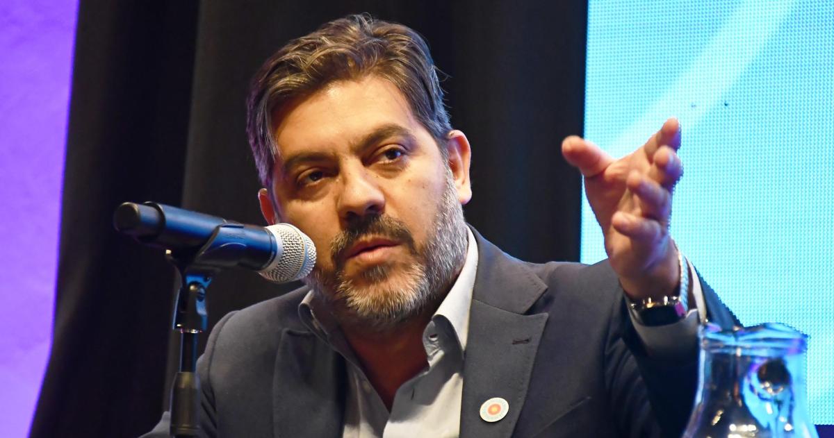 Ministros de Kicillof- Hoy todos los paiacuteses del mundo estaacuten en otra sintoniacutea
