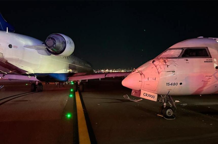 Choque en LaGuardia- dos aviones colisionaron en la pista y hubo una asistente herida