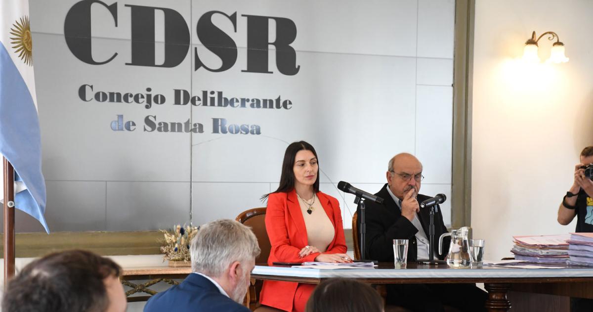 Por unanimidad el Concejo aproboacute las excepciones al estacionamiento medido