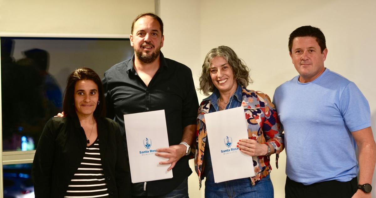 Un paso maacutes hacia el profesionalismo del hockey