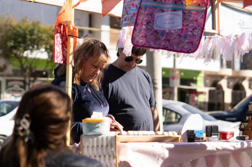 Santa Rosa se llena de arte y sabor- empieza el Festival Primavera Con las Manos