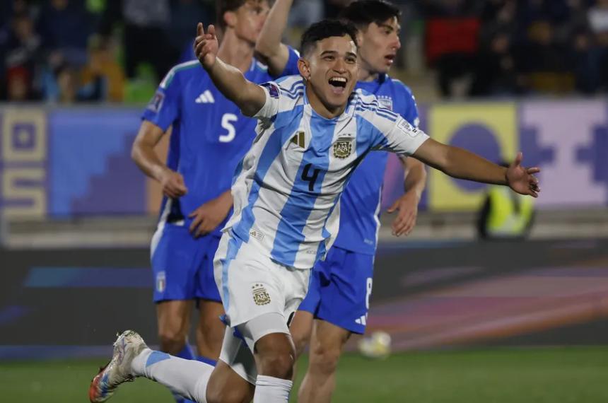 La Sub-20 le ganoacute a Italia y terminoacute con puntaje perfecto