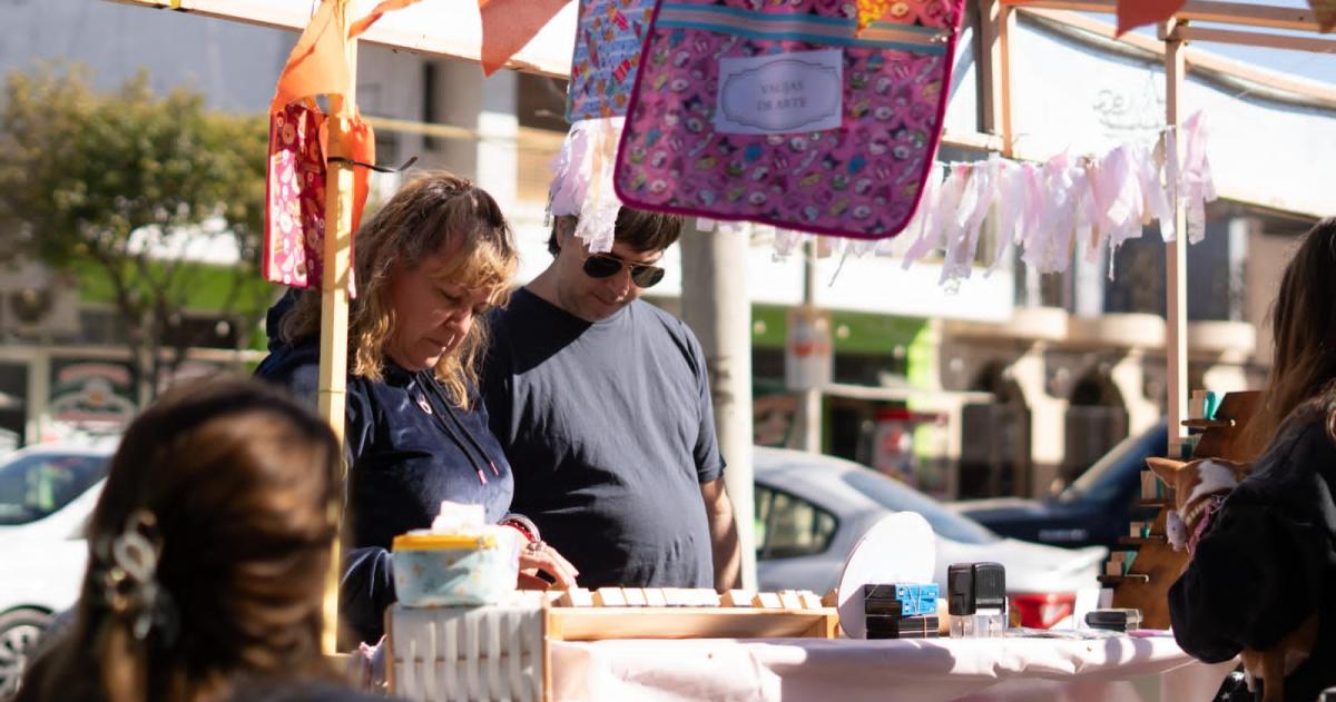 Santa Rosa se llena de arte y sabor- empieza el Festival Primavera Con las Manos