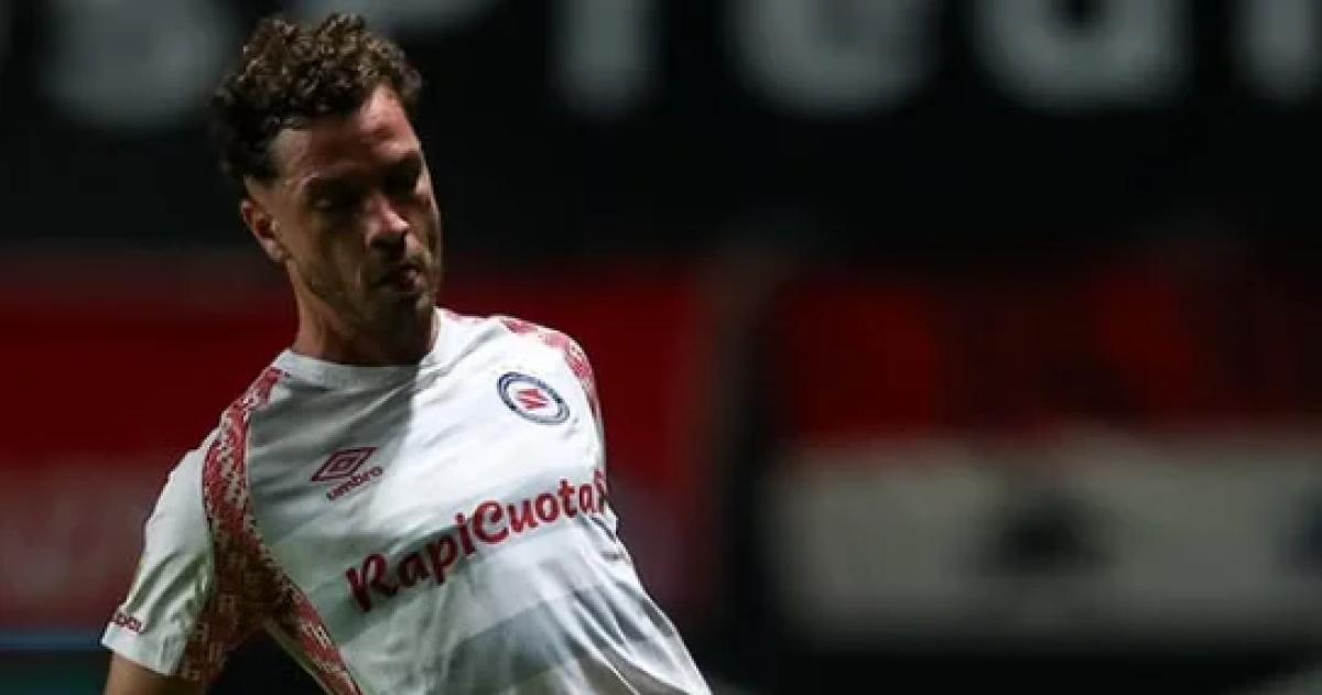 Argentinos Juniors empatoacute con Central Coacuterdoba