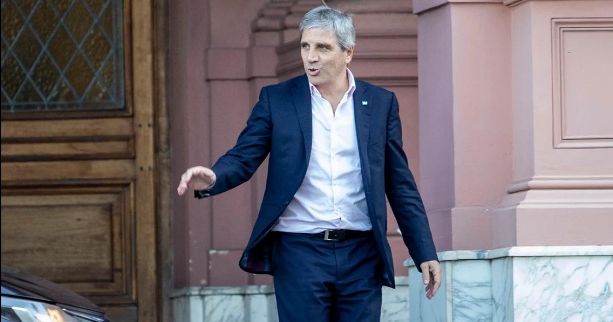 Caputo llegoacute a Washington para reunirse con Bessent y definir la ayuda de EEUU