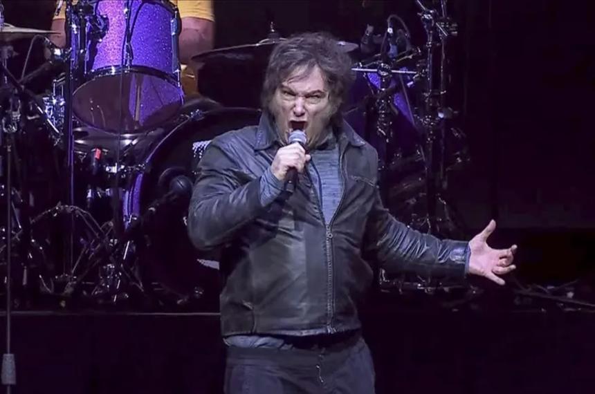 Milei inicia la semana con el lanzamiento de su libro y un show musical en el Movistar Arena