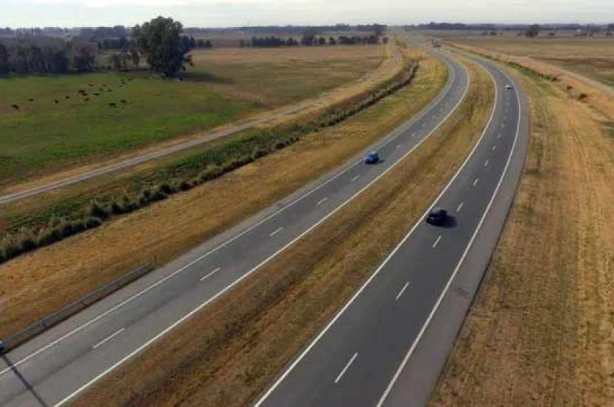 Avanza el proceso de licitación de rutas