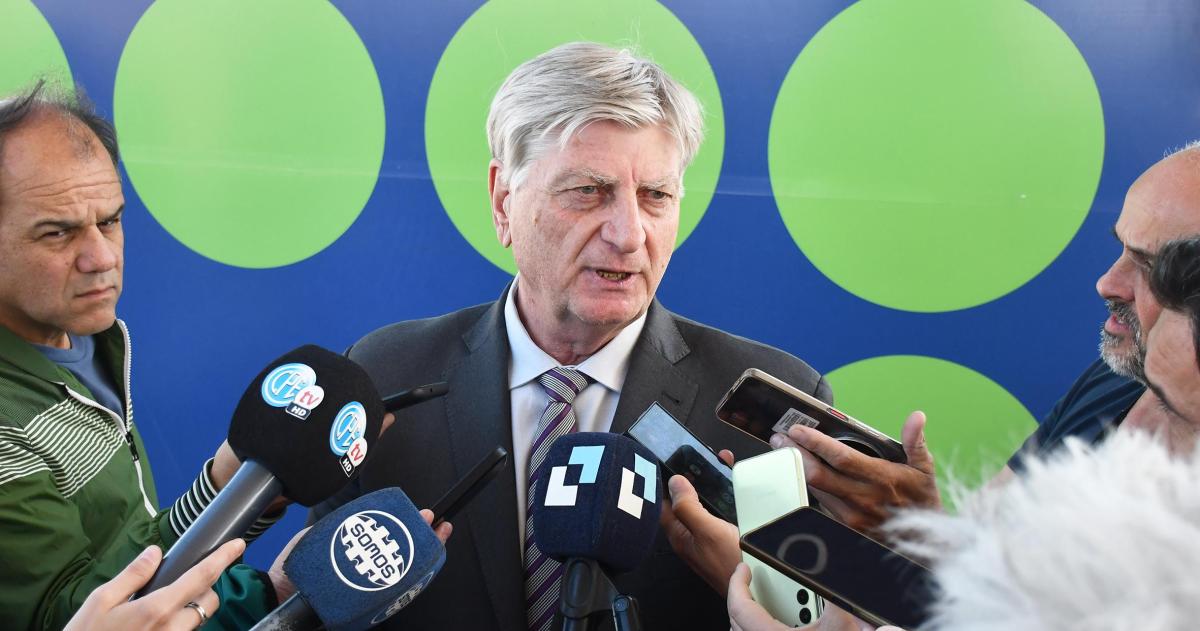 El gobernador Ziliotto este miércoles en dilogo con la prensa