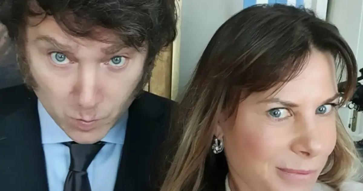 Karen Reichardt junto al presidente Javier Milei
