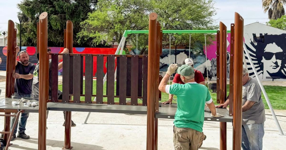 Las obras en la Plaza Gustavo Cerati tienen un avance del 80-en-porciento-