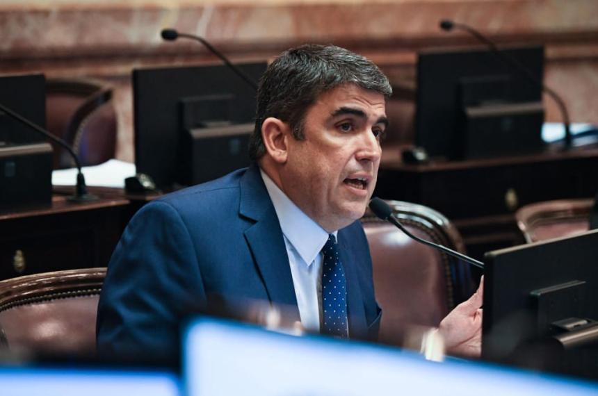 Bensusaacuten pide una comisioacuten investigadora por las retenciones cero