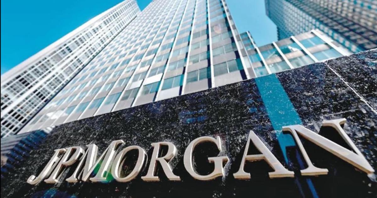 El Riesgo País cayó a 900 puntos tras anuncio del swap