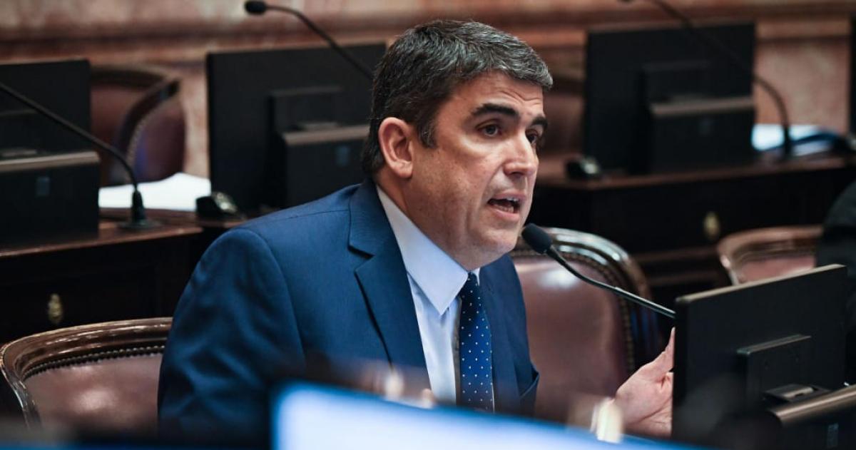Bensusaacuten pide una comisioacuten investigadora por las retenciones cero