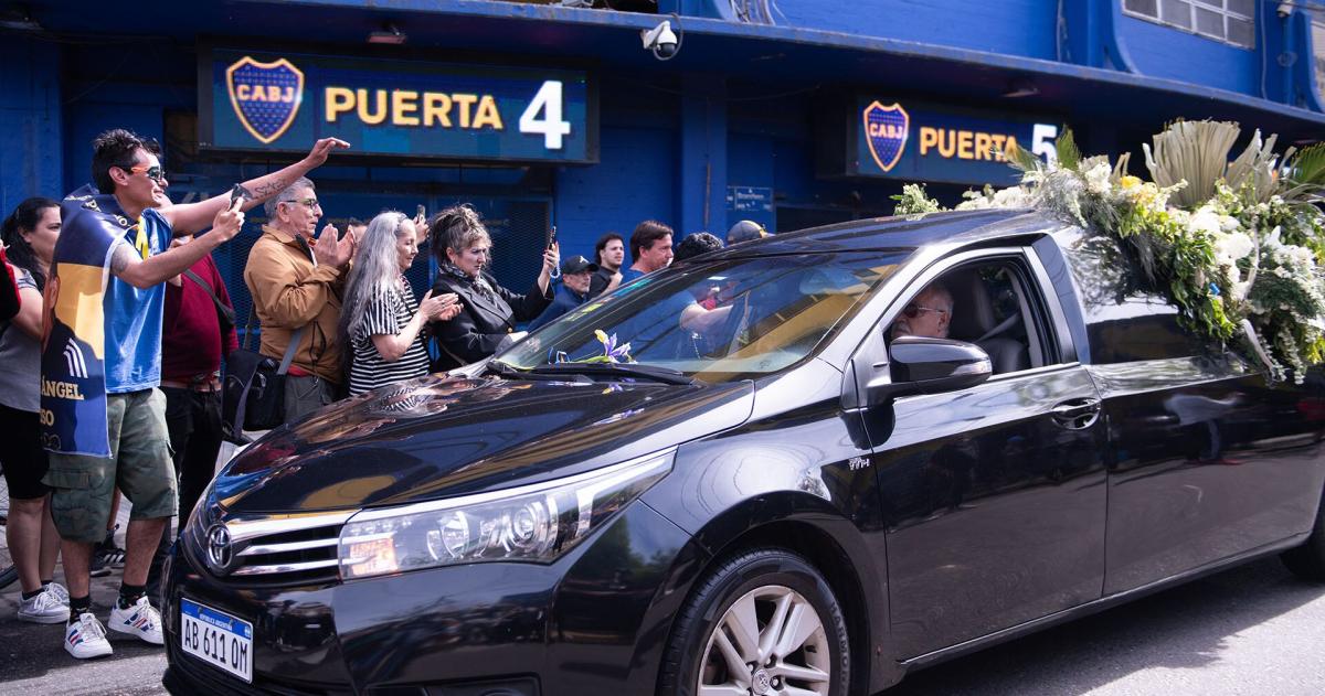 El DT de Boca fue velado en el hall de La Bombonera