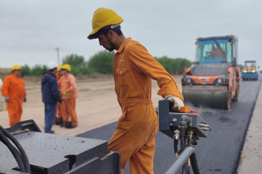 La obra tiene un presupuesto oficial de casi 7 mil millones