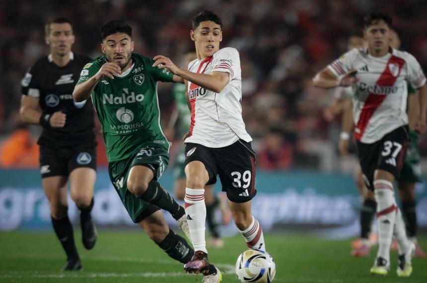 El Millonario no levanta y hubo insultos en el final