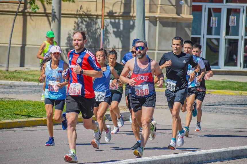 Se disputó en Trenel la sexta fecha del torneo La Pampa Corre