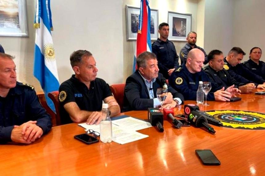 Femicidio en Coacuterdoba- Laurta se entrenoacute con un kayak para pasar el riacuteo