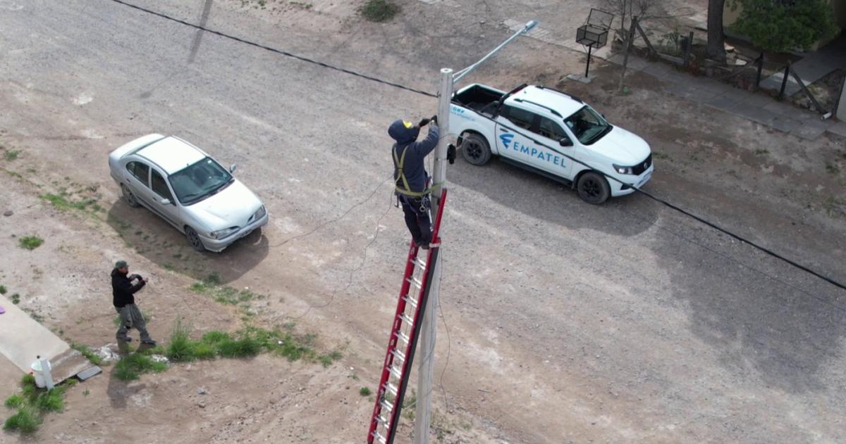 La obra est a cargo de la Empresa Pampeana de Telecomunicaciones (EMPATEL)