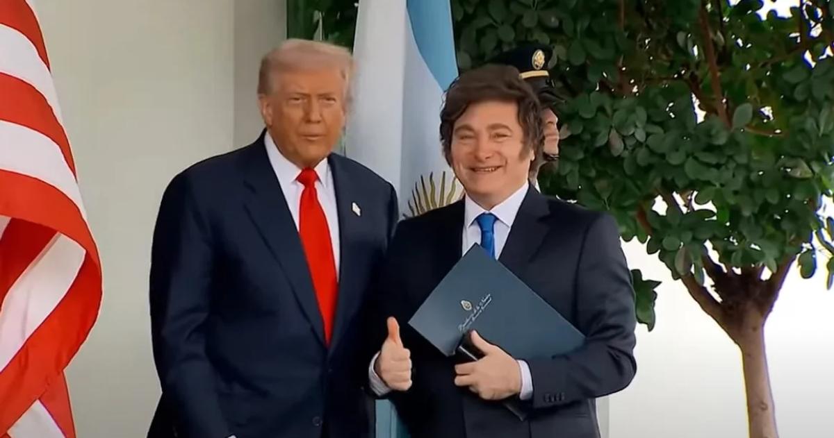 El Presidente Donald Trump en la Casa Blanca con Javier Milei