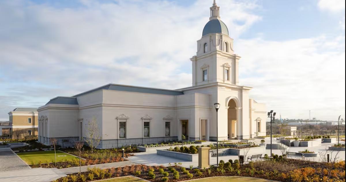 Bahiacutea Blanca inauguroacute el primer templo mormoacuten fuera de una capital argentina