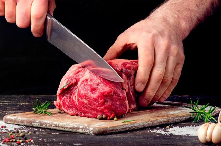 Una revisioacuten cientiacutefica vuelve a advertir sobre los riesgos del consumo de carne roja