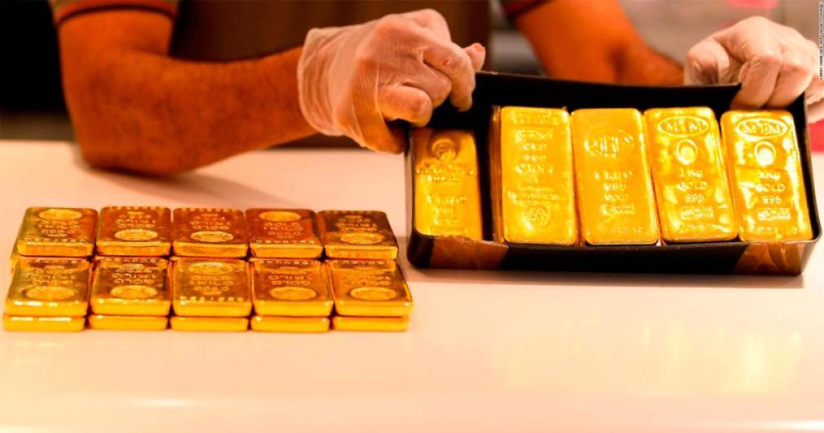 El oro superoacute los US4200 y alcanzoacute un nuevo reacutecord histoacuterico
