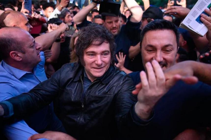 Milei en campantildea- Estamos frente a un momento bisagra abrazar la civilizacioacuten o volver a la barbarie de los Kirchner
