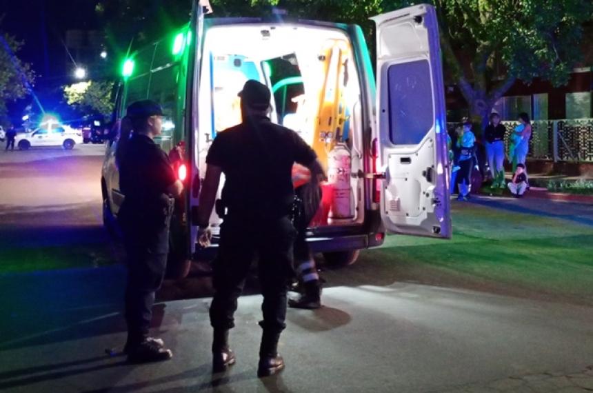 La mujer sufrió una fractura y fue atendida por el SEM