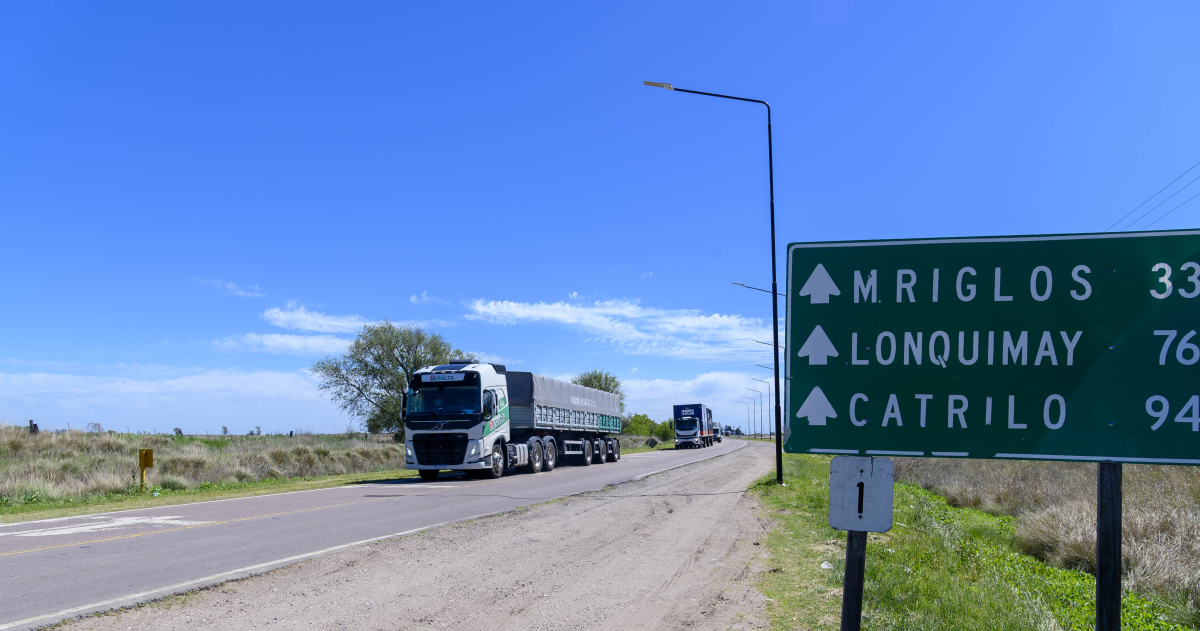 Convertirn el tramo de la Ruta Provincial 1 entre Miguel Riglos y Macachín en la primera ruta segura