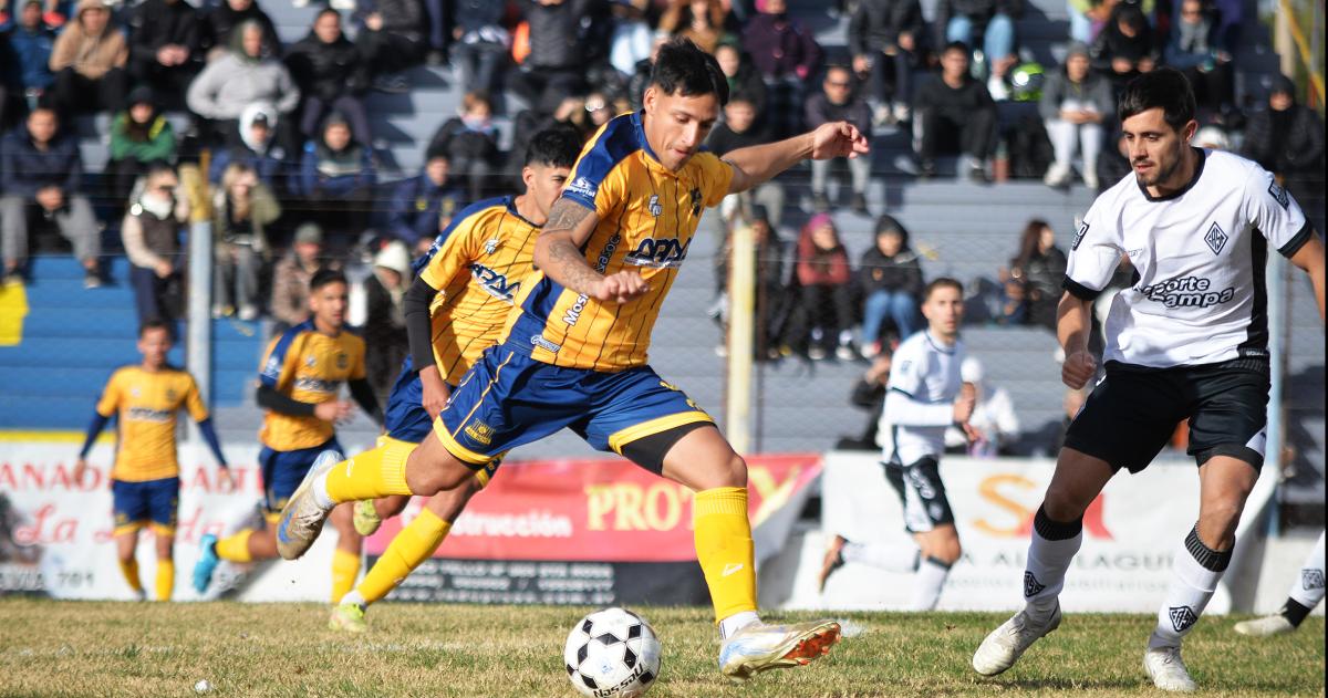 Atleacutetico Santa Rosa abre el fuego ante All Boys