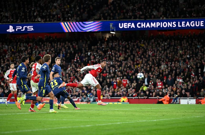 Goleada histórica del Arsenal sobre el Atlético de Madrid en Inglaterra