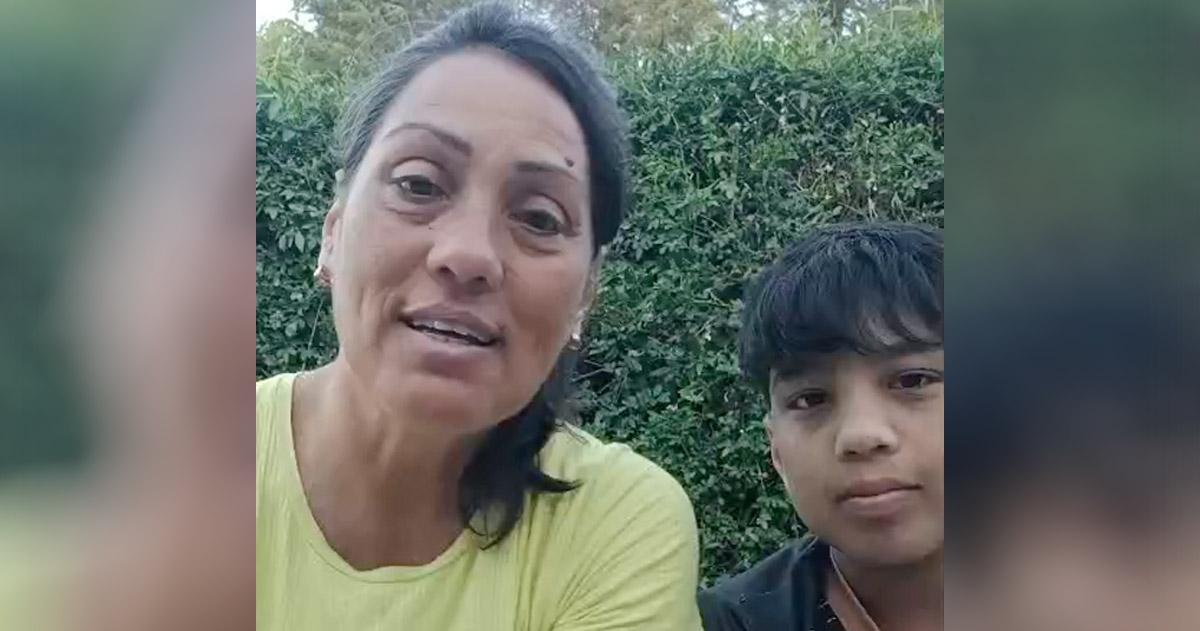 Rafael junto a su mam